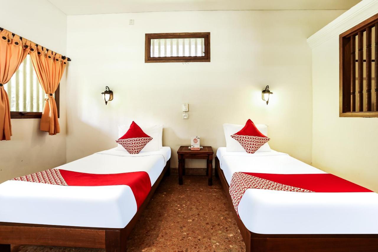 Oyo 90893 Mimpi Bungalows Kuta Lombok Eksteriør billede